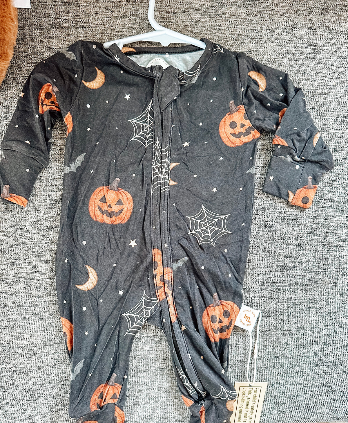 Midnight pumpkin patch zippy